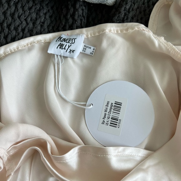 Silk dress - Picture 5 of 5